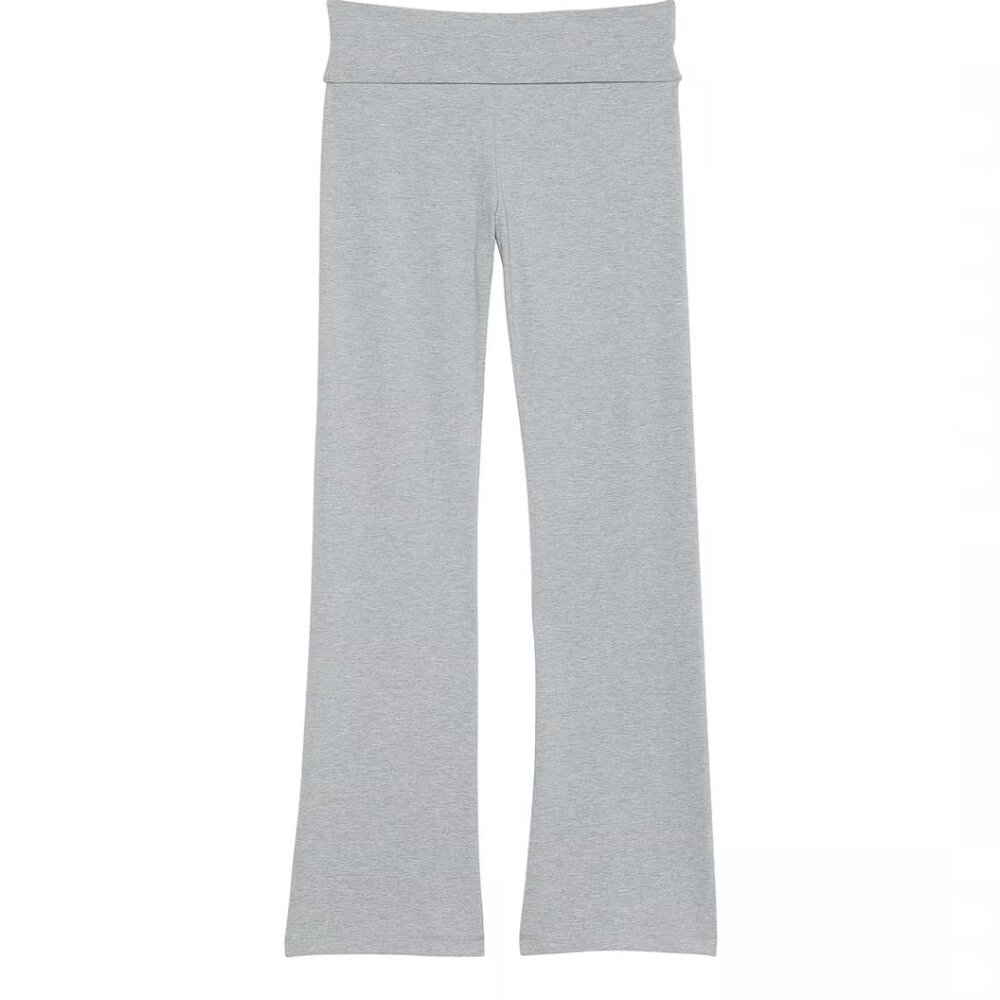 Victoria secret Light Grey VSX Cotton Flare Legging size M 32inch length